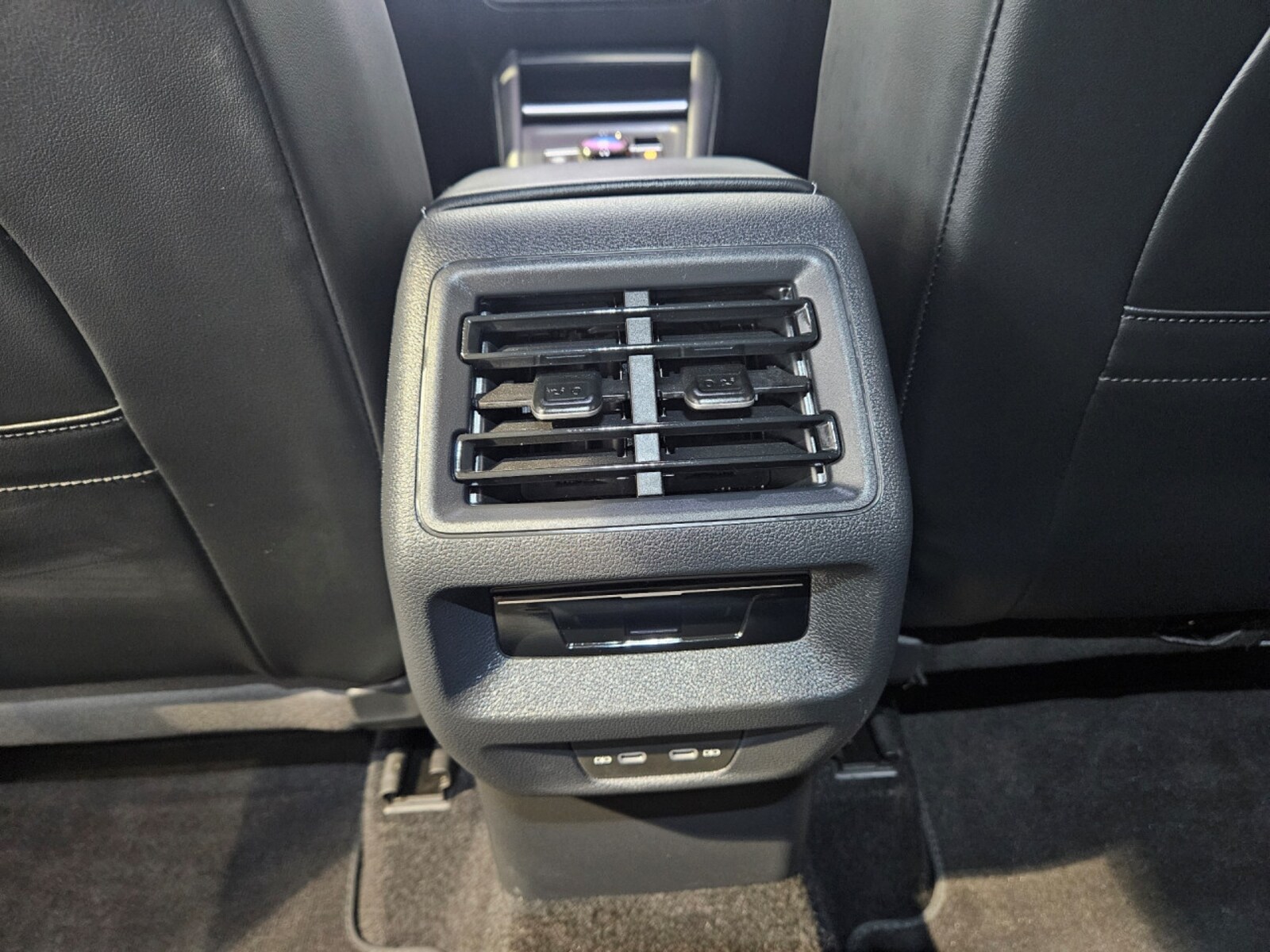 Volkswagen Tiguan – Bild 8