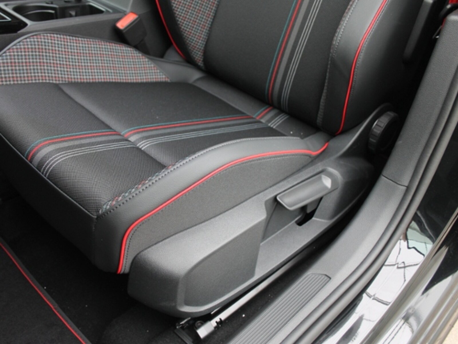 Volkswagen Golf – Bild 9