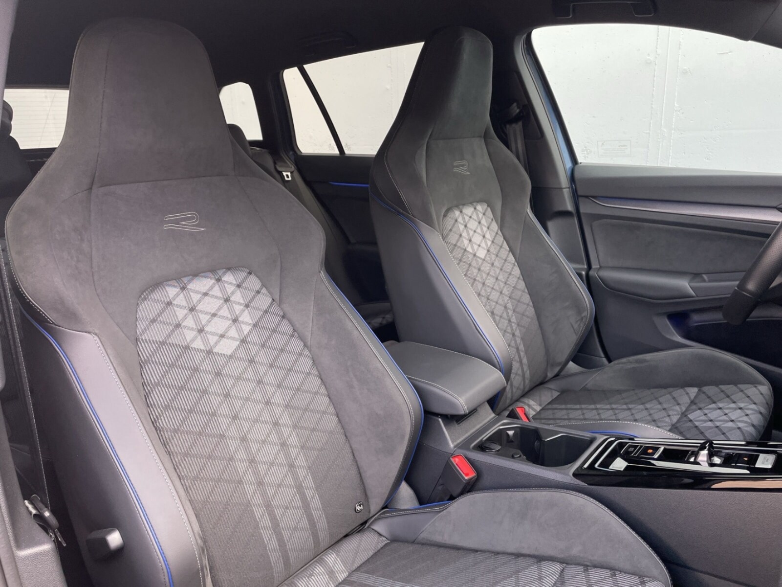 Volkswagen Golf Variant – Bild 10