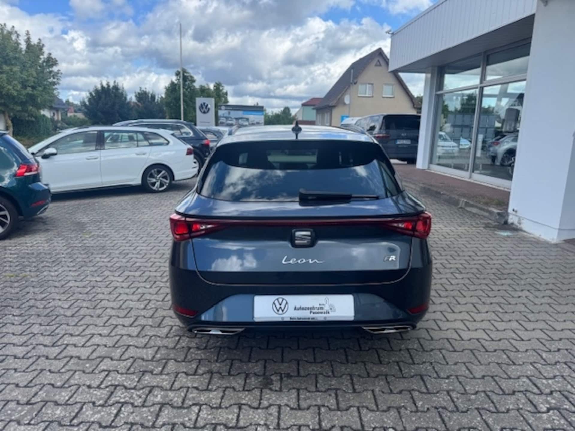 SEAT Leon Sportstourer FR