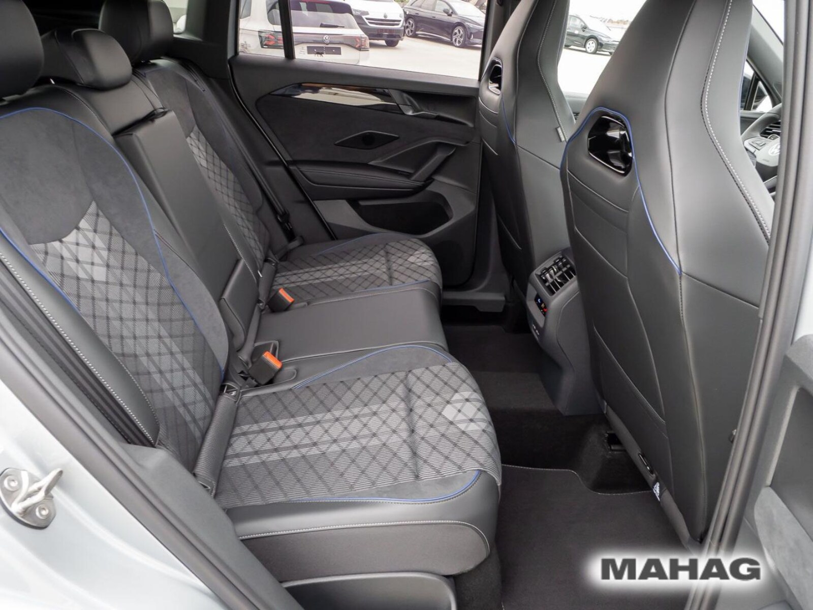 Volkswagen Tiguan – Bild 14