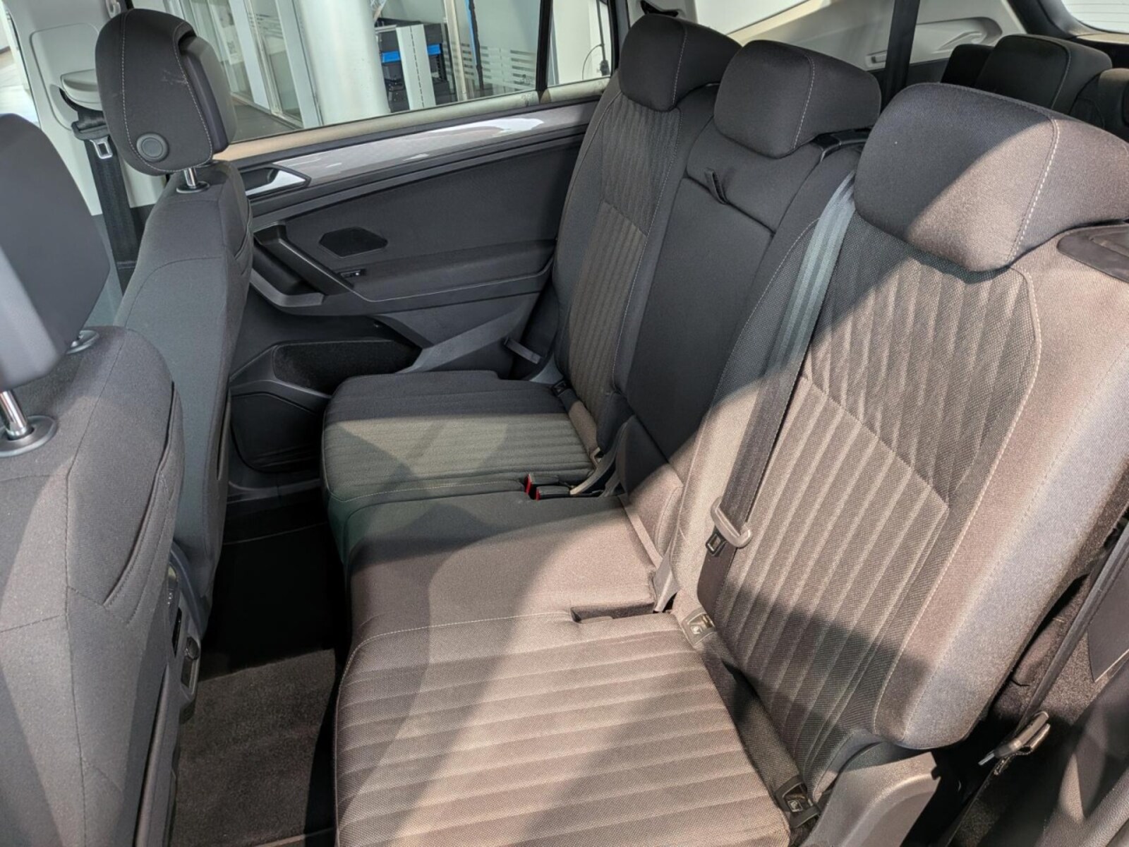 Volkswagen Tiguan Allspace – Bild 10