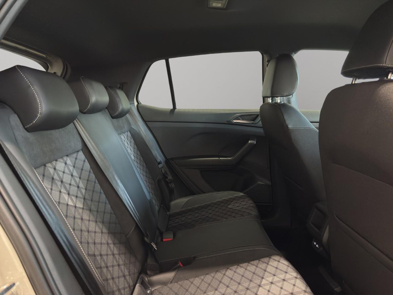 Volkswagen T-Cross – Bild 7