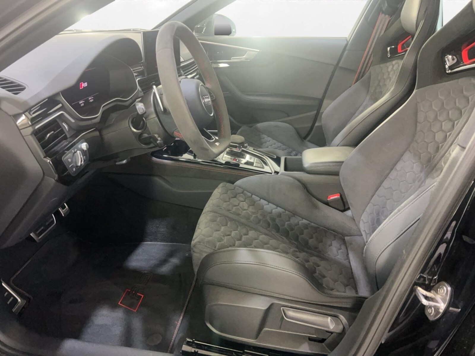 Audi RS 4 Avant – Bild 8