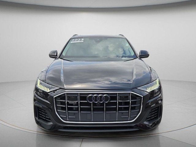 2023 Audi Q8