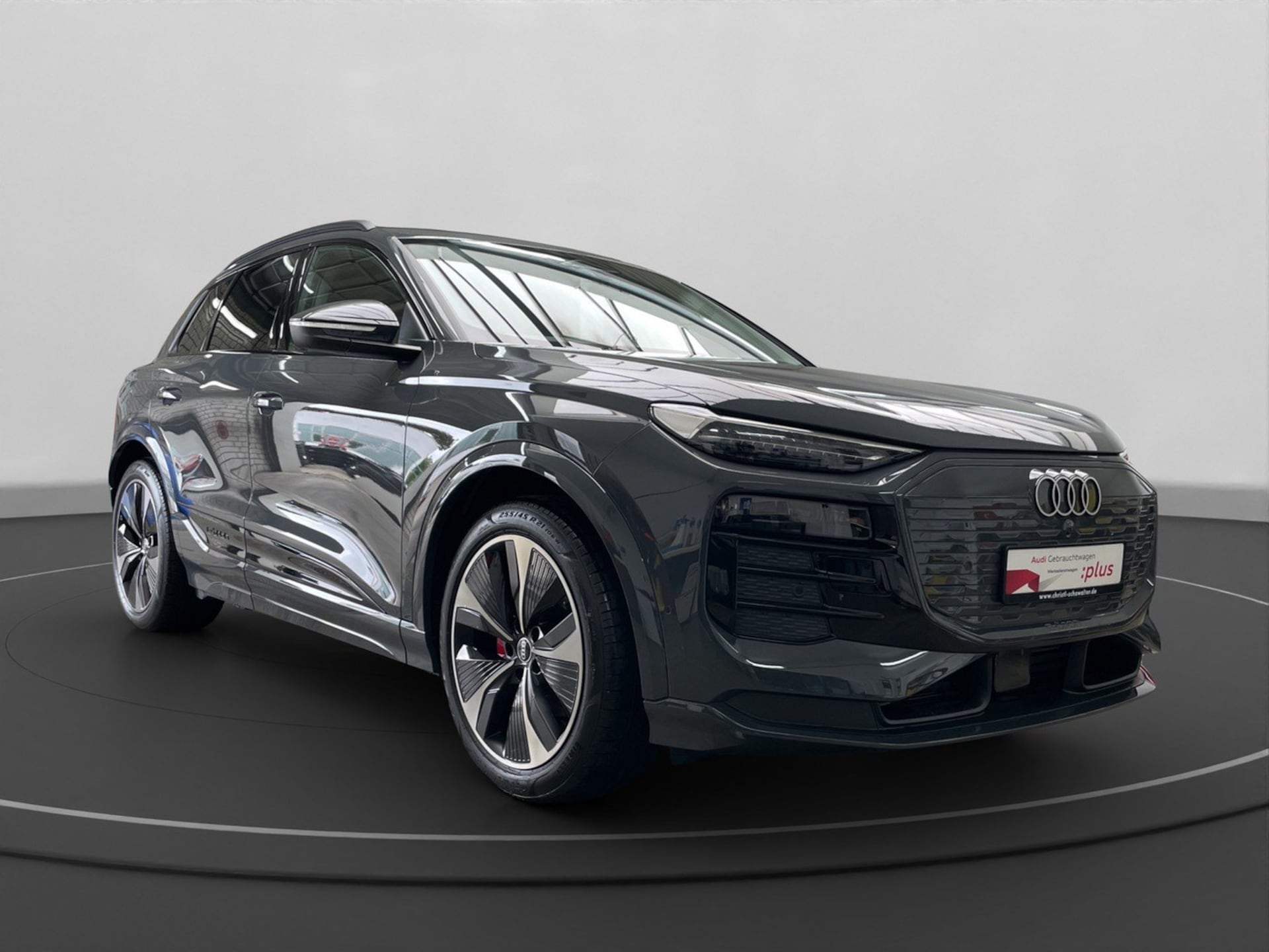 Audi Q6 SUV e-tron