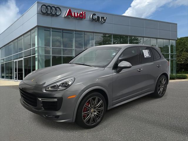2016 Porsche Cayenne GTS