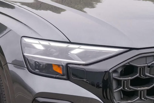 2026 Audi Q8
