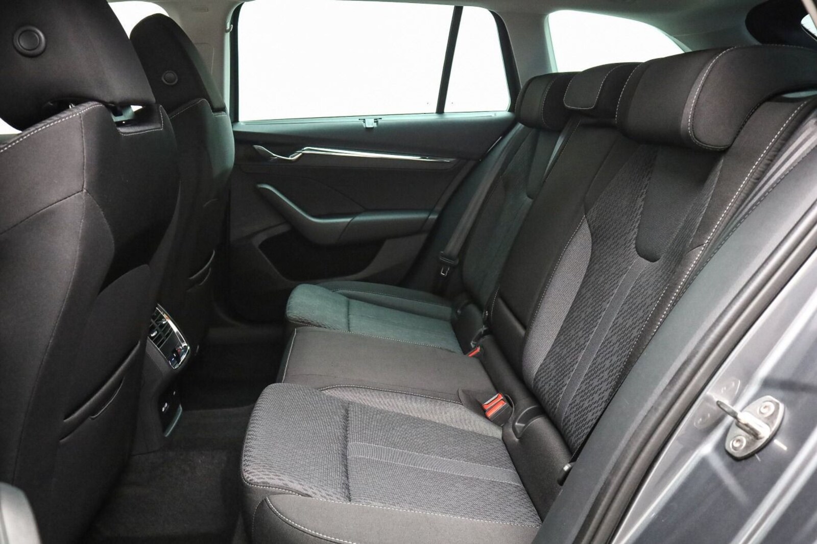 Škoda Octavia Combi – Bild 23