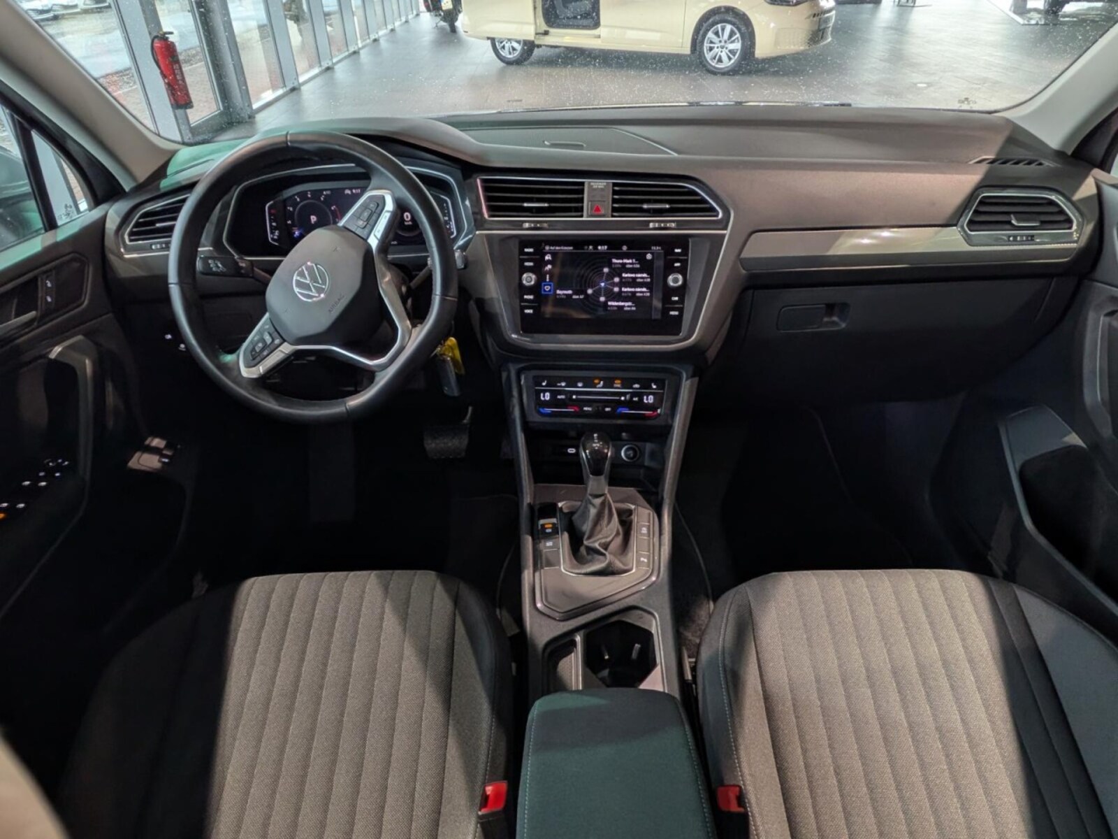 Volkswagen Tiguan Allspace – Bild 15
