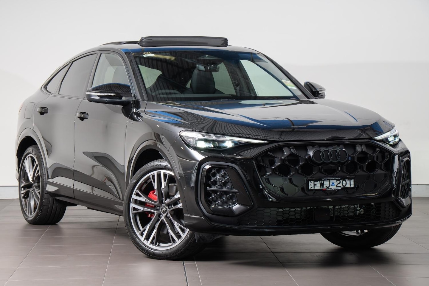 Image about Audi Q5 Sportback e-hybrid quattro S tronic