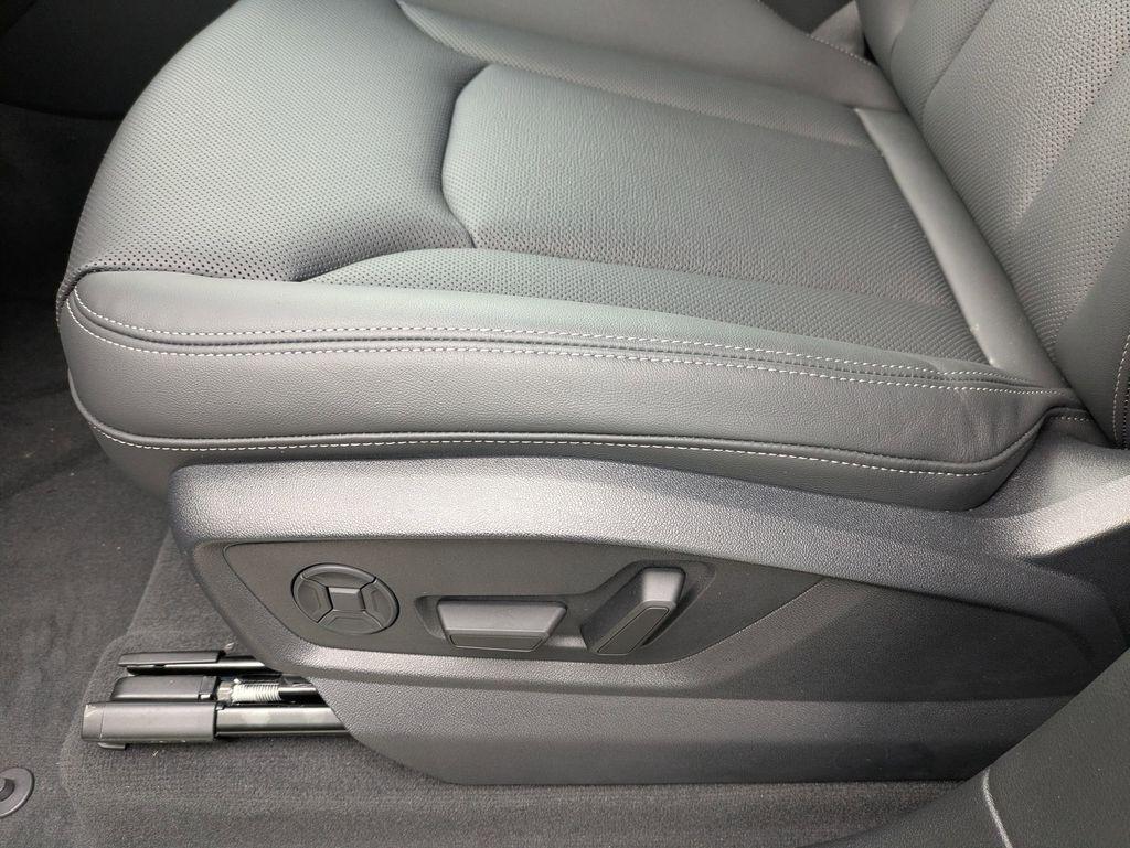 2026 Audi Q7 Premium Plus - Photo 15