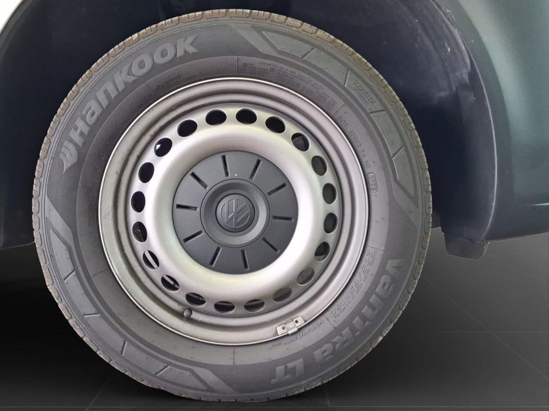 Volkswagen T6.1 Transporter Kasten langer Radstand