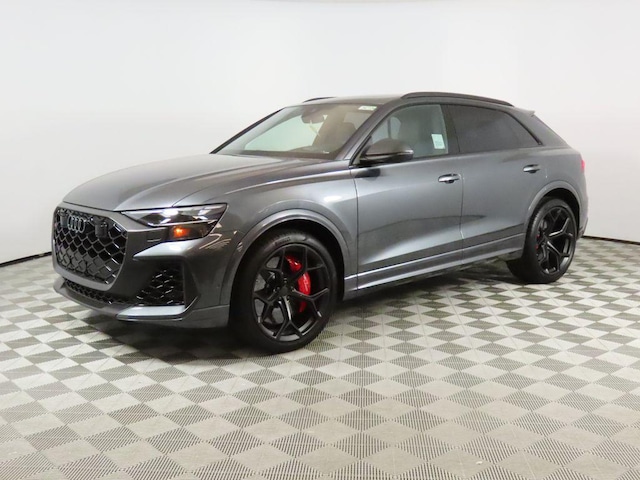 2026 Audi RS Q8 SUV performance