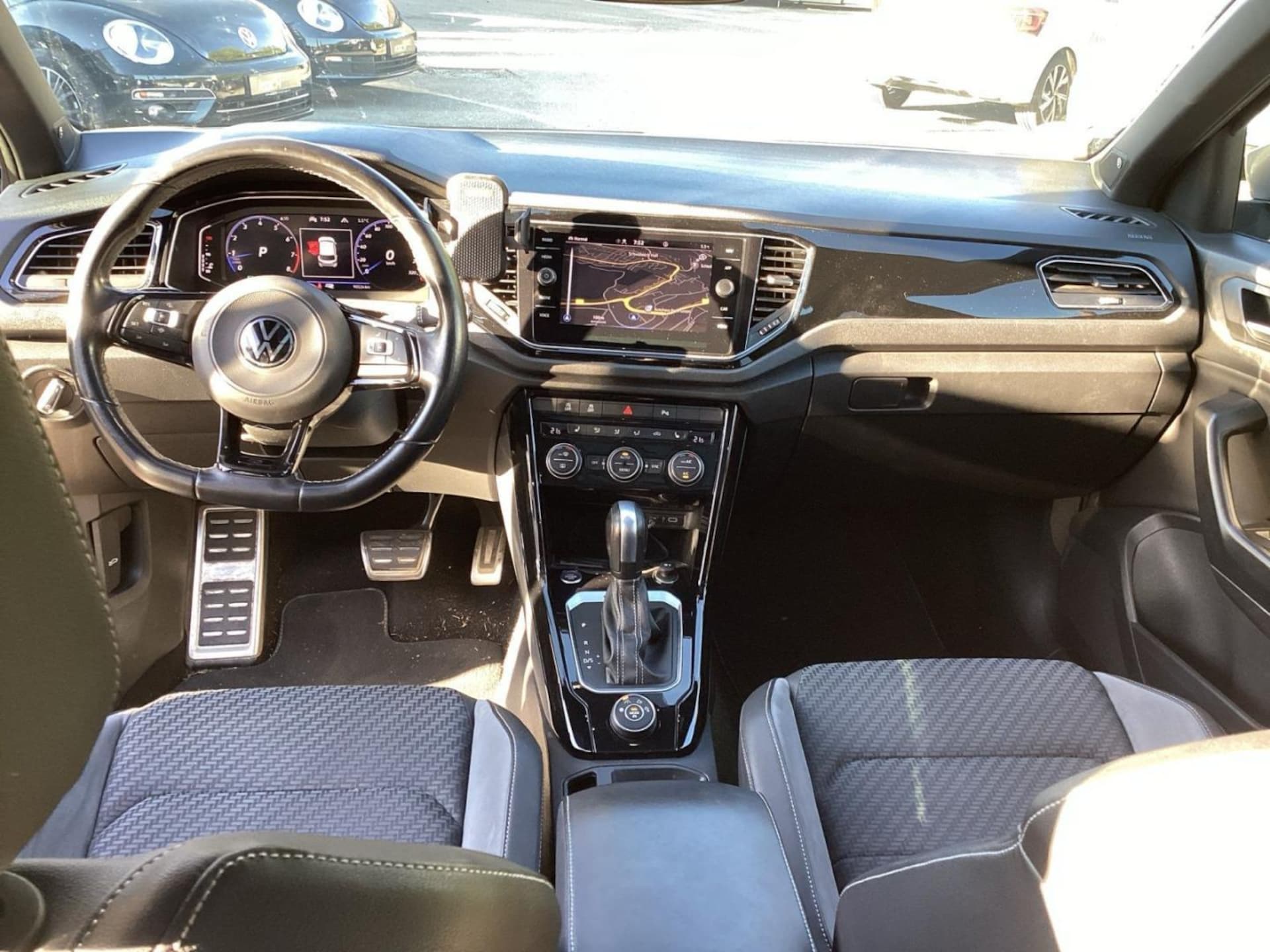 Volkswagen T-Roc R