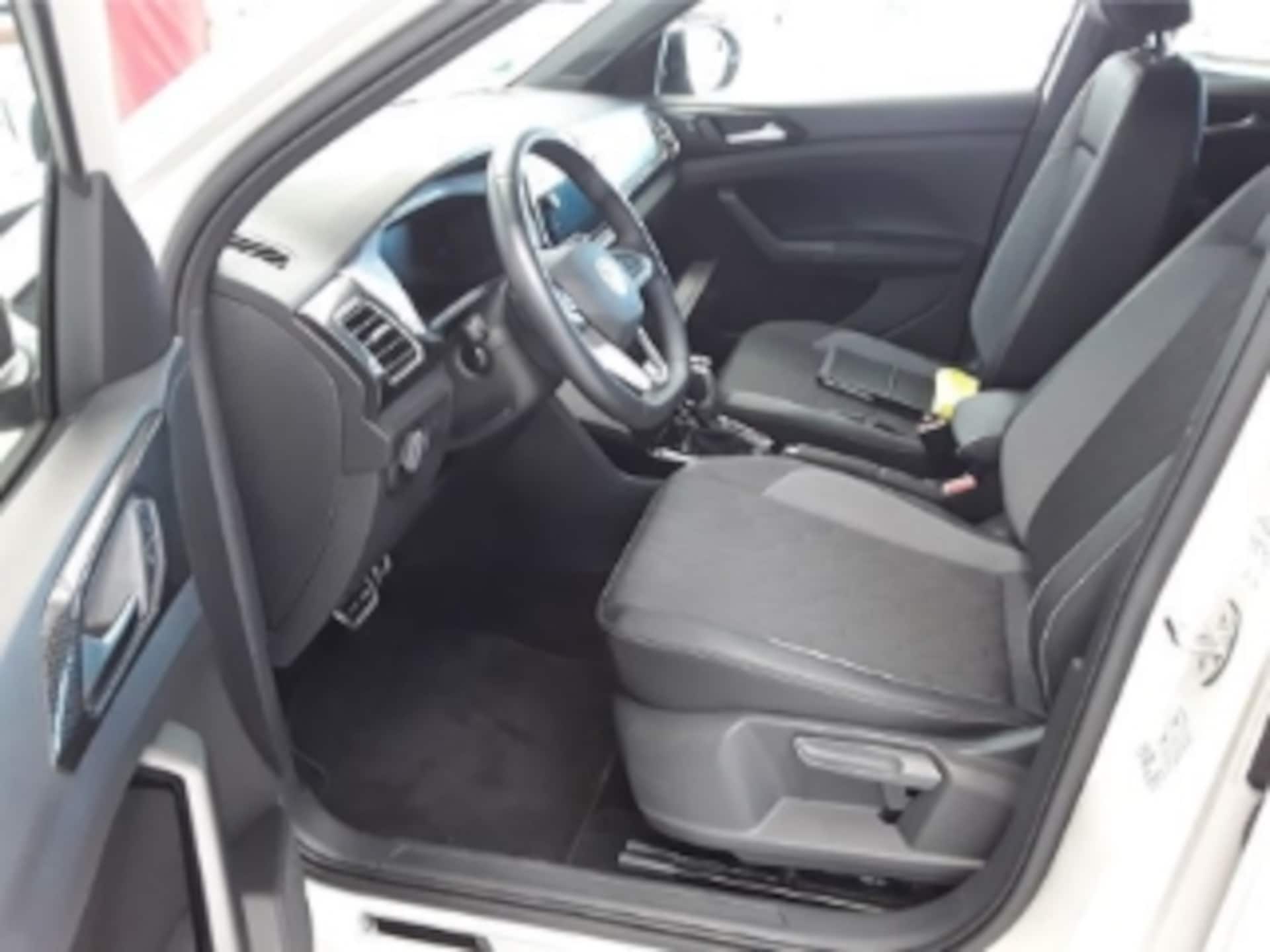 Volkswagen T-Cross Life