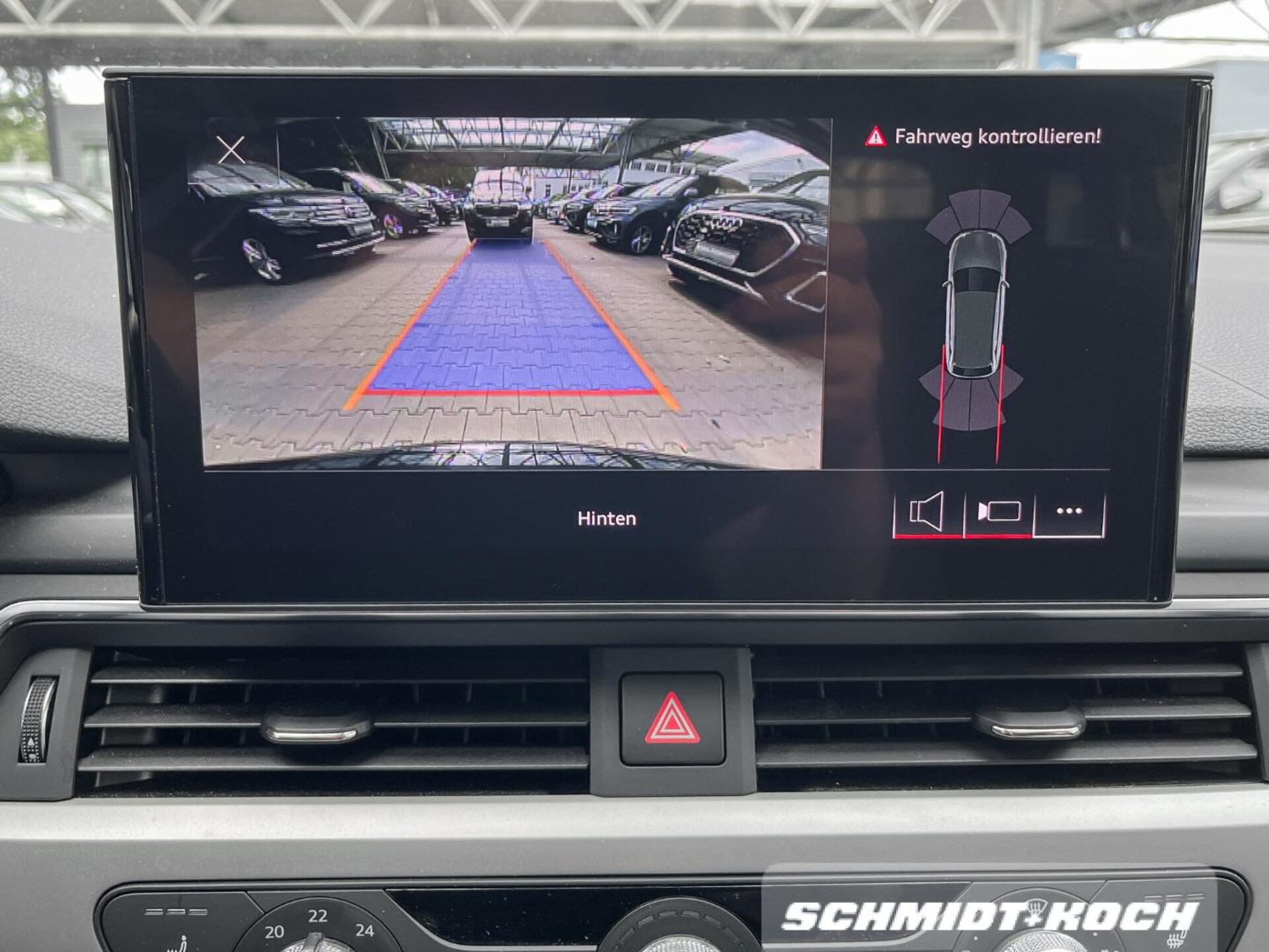 Audi A4 Avant S line