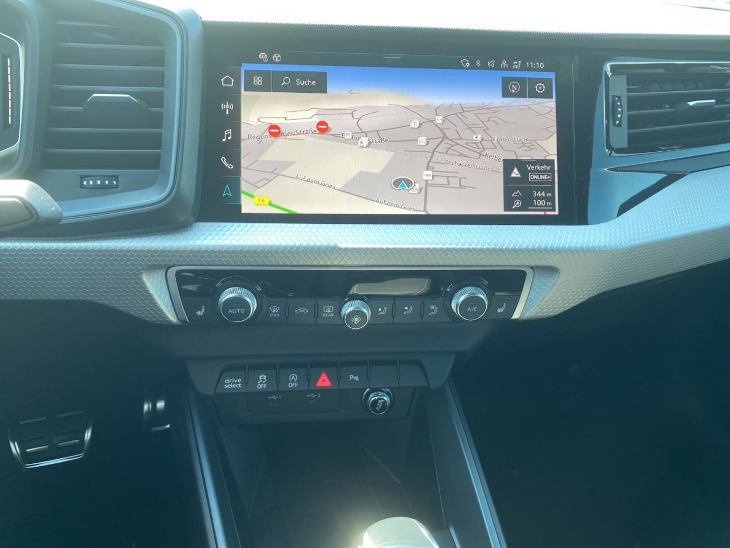 Bild über Audi A1 Sportback S line 40 TFSI S tronic - für weitere Informationen kontaktieren Sie den Audi Partner