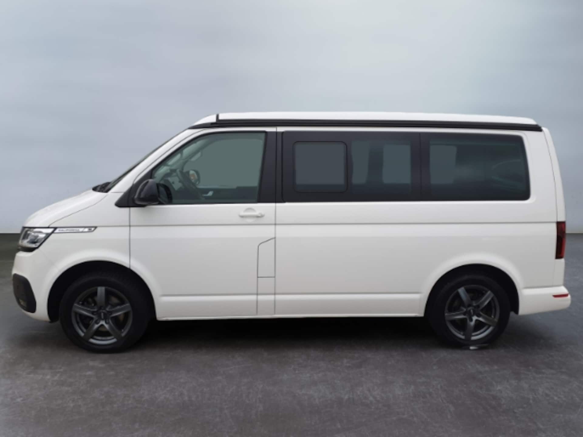 Volkswagen T6.1 California Beach