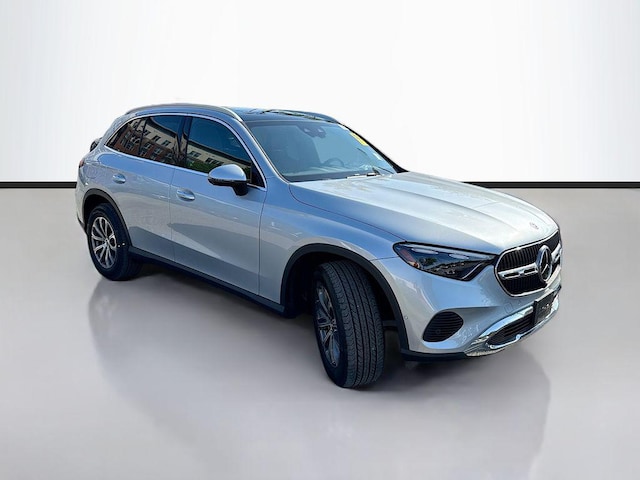 2023 Mercedes-Benz GLC 300