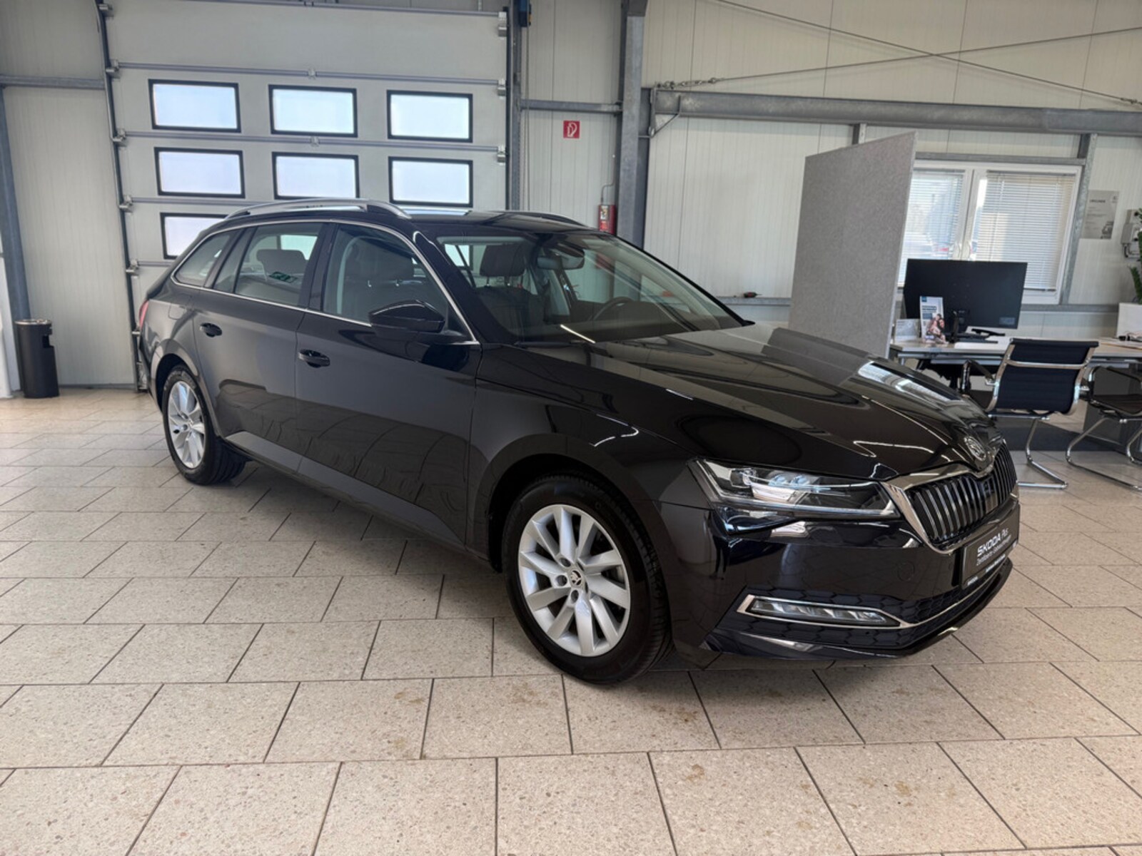 Škoda Superb Combi – Bild 3