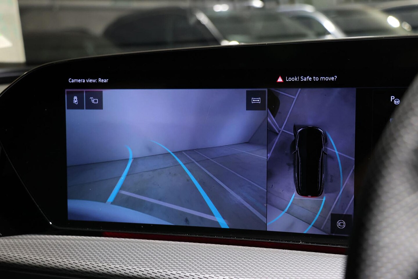 Image about Audi Q5 SUV e-hybrid quattro S tronic