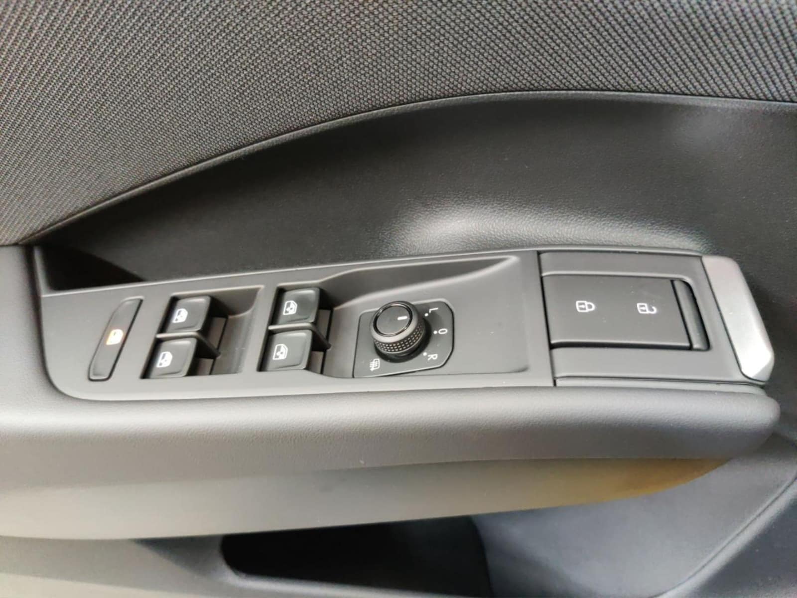 Volkswagen T-Roc – Bild 11