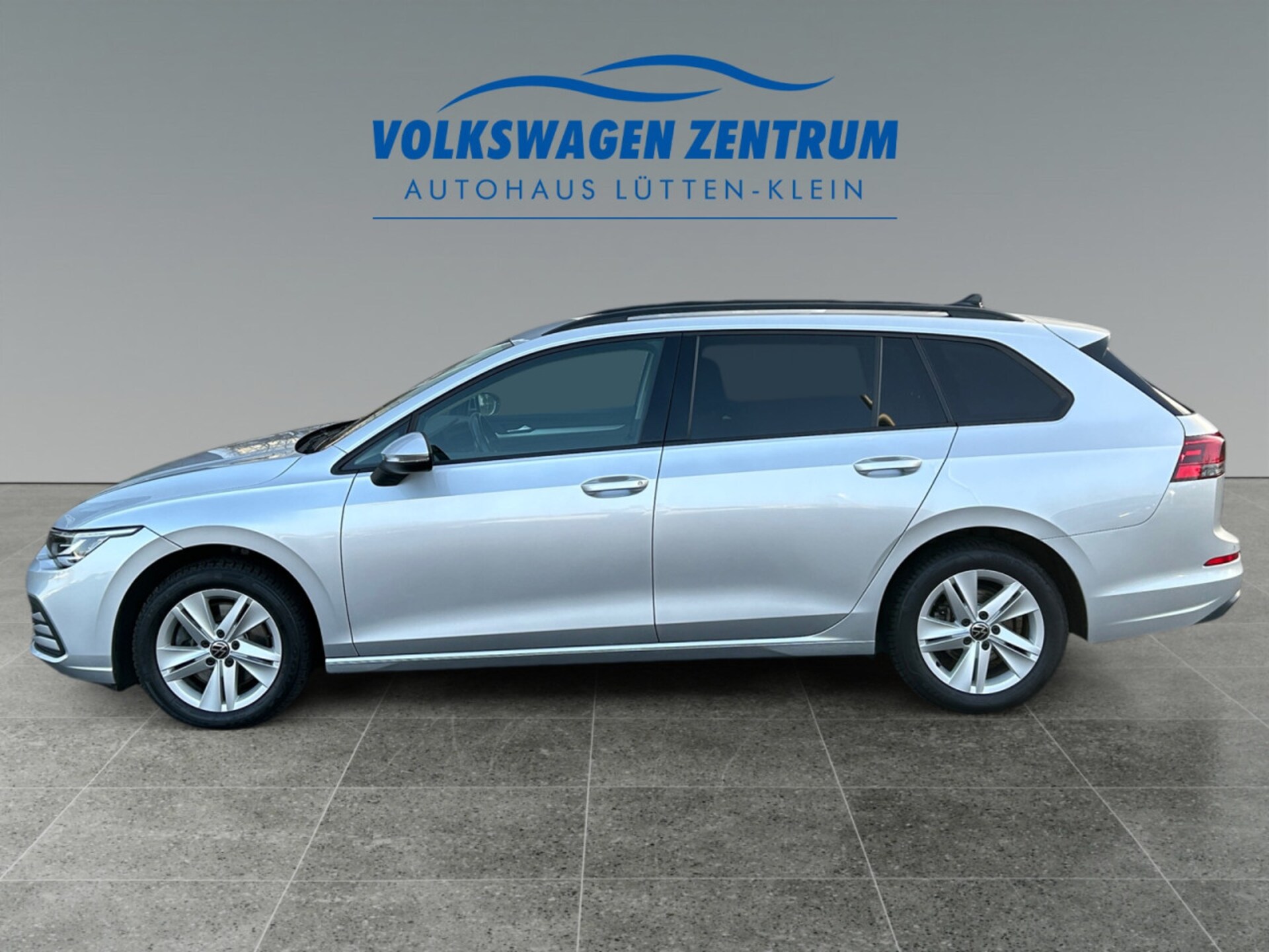 Volkswagen Golf Variant Life