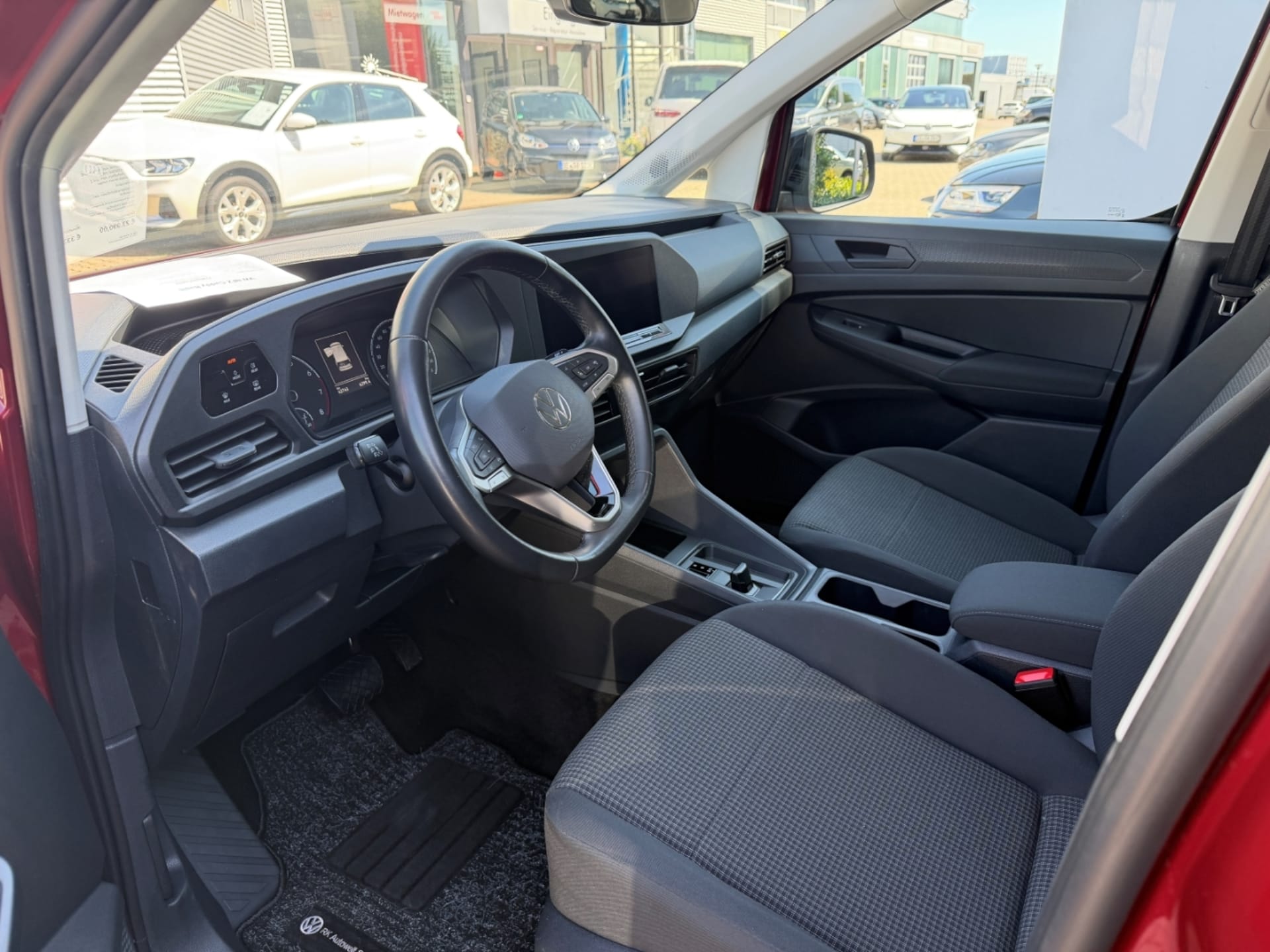 Volkswagen Caddy Basis-Modell