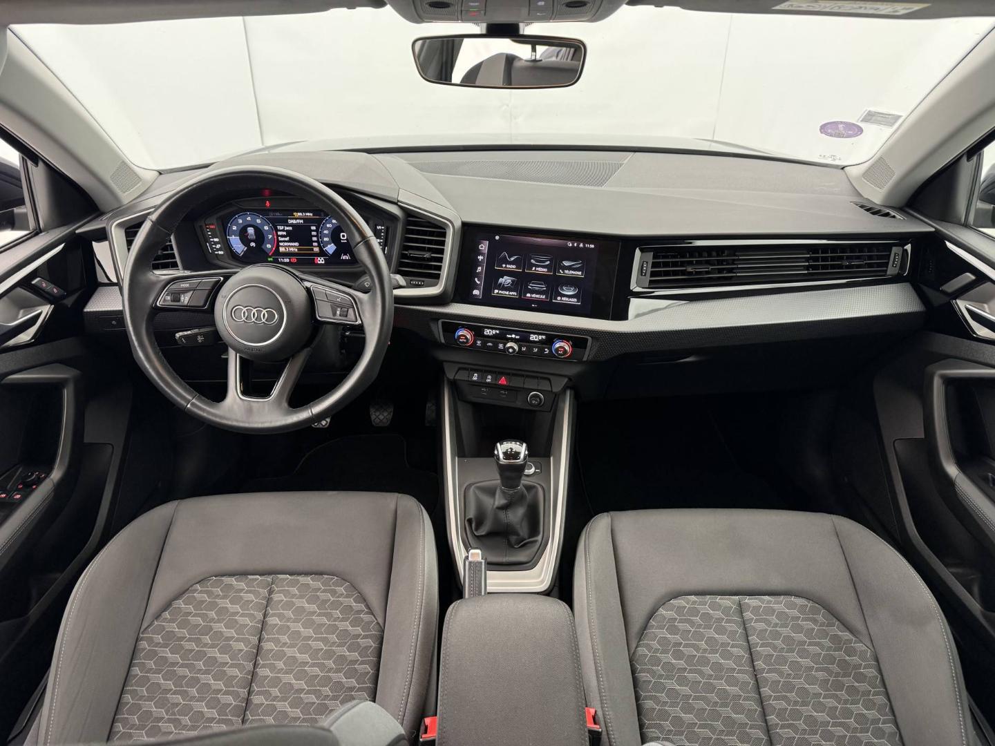 Image about Audi A1 Sportback Advanced 25 TFSI 70 kW (95 ch) 5 vitesses