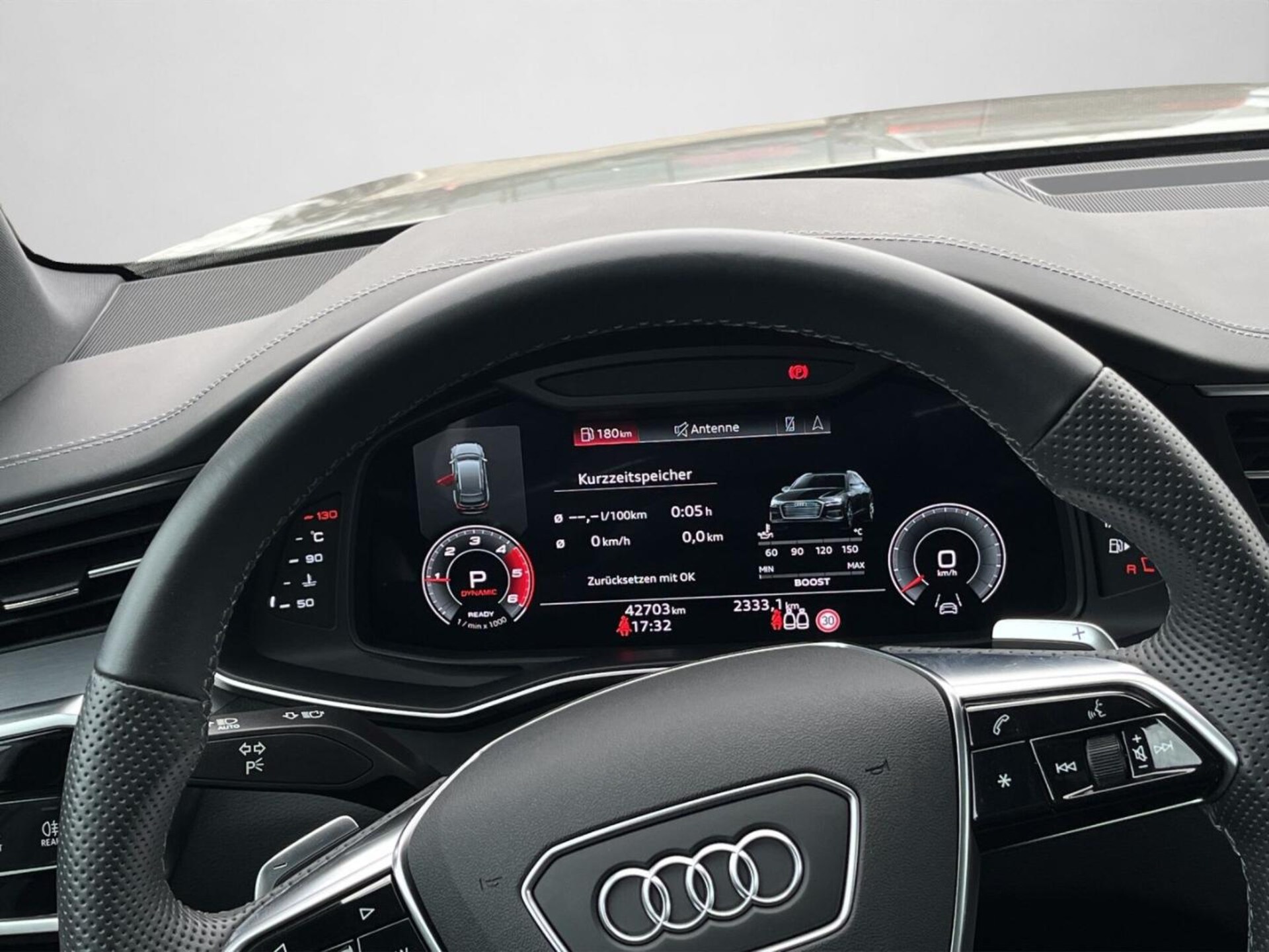 Audi S6 Avant