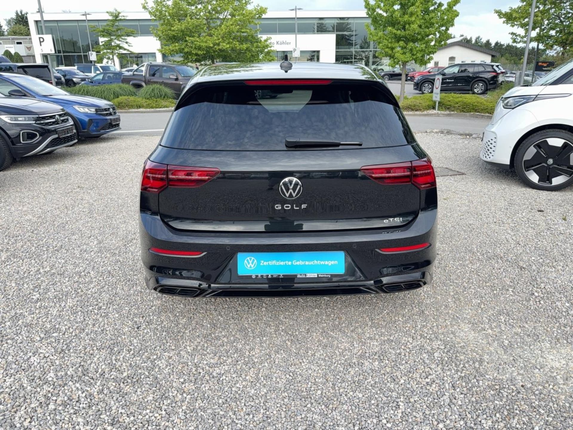 Volkswagen Golf R-Line