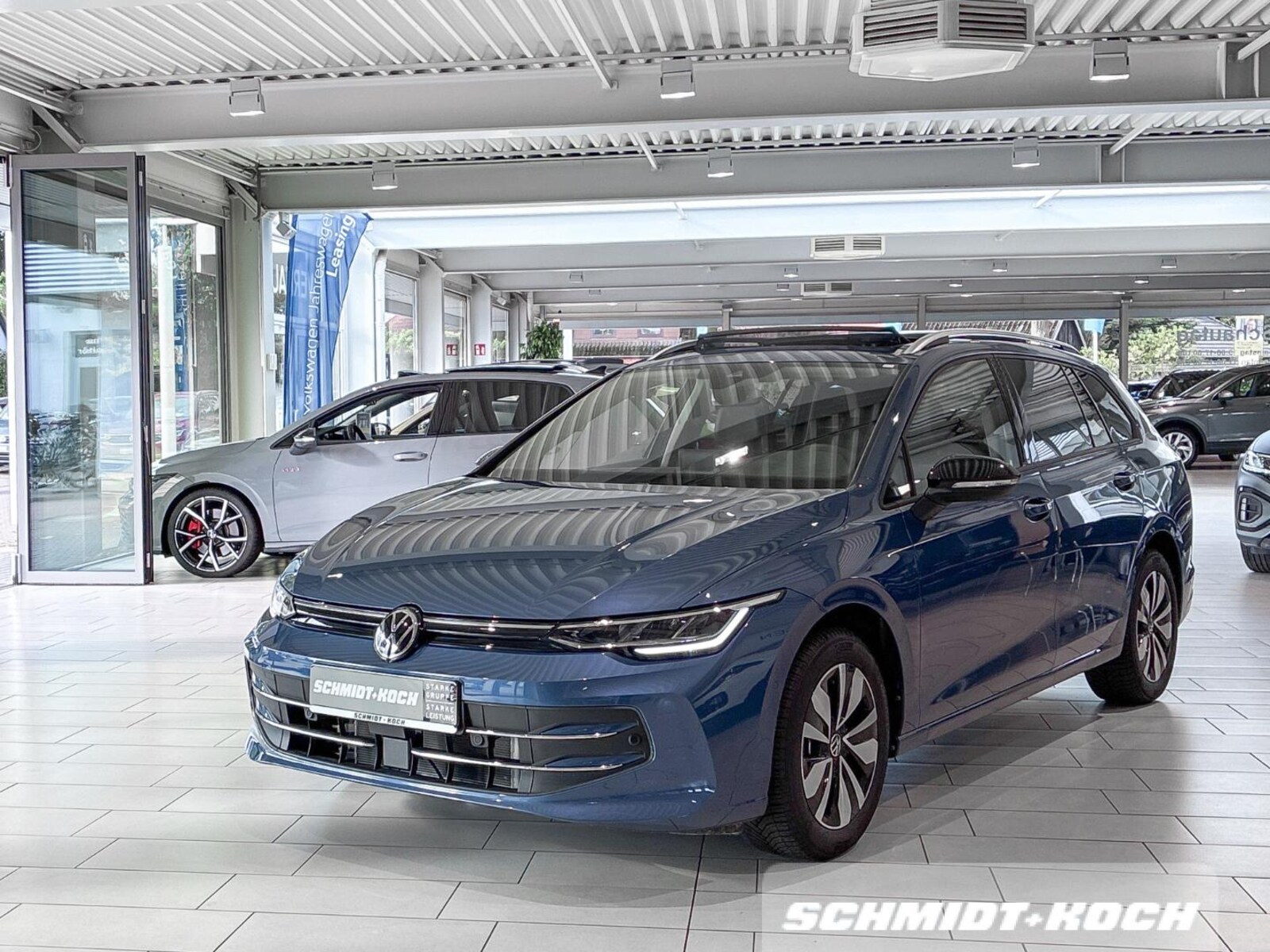 Volkswagen Golf Variant – Bild 2