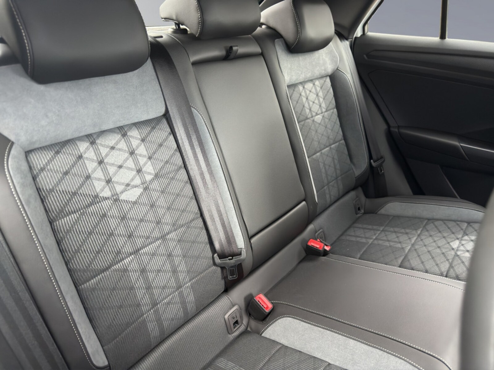 Volkswagen T-Roc – Bild 18