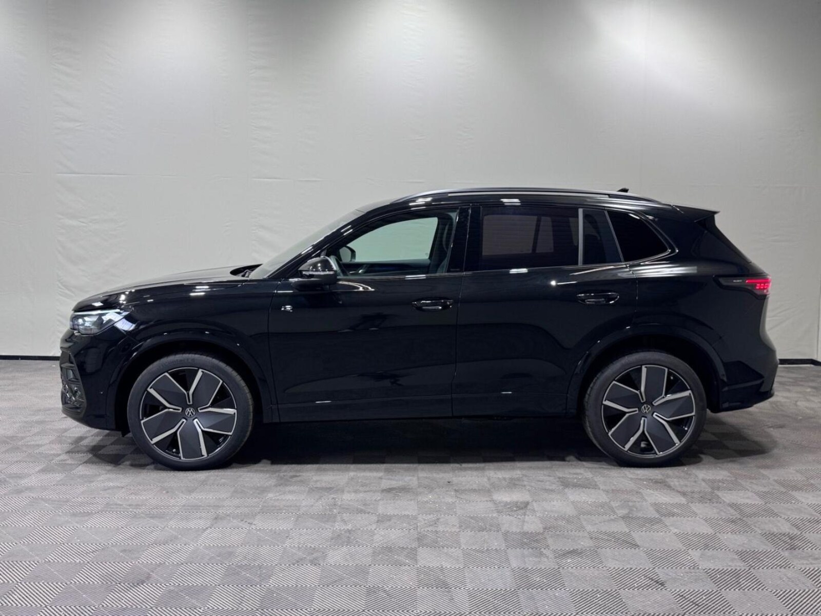 Volkswagen Tiguan – Bild 3