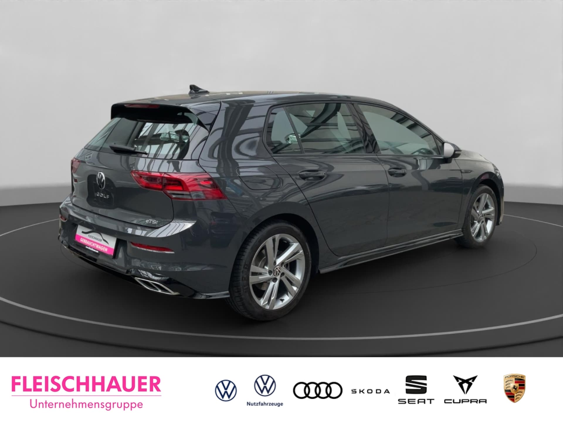 Volkswagen Golf R-Line