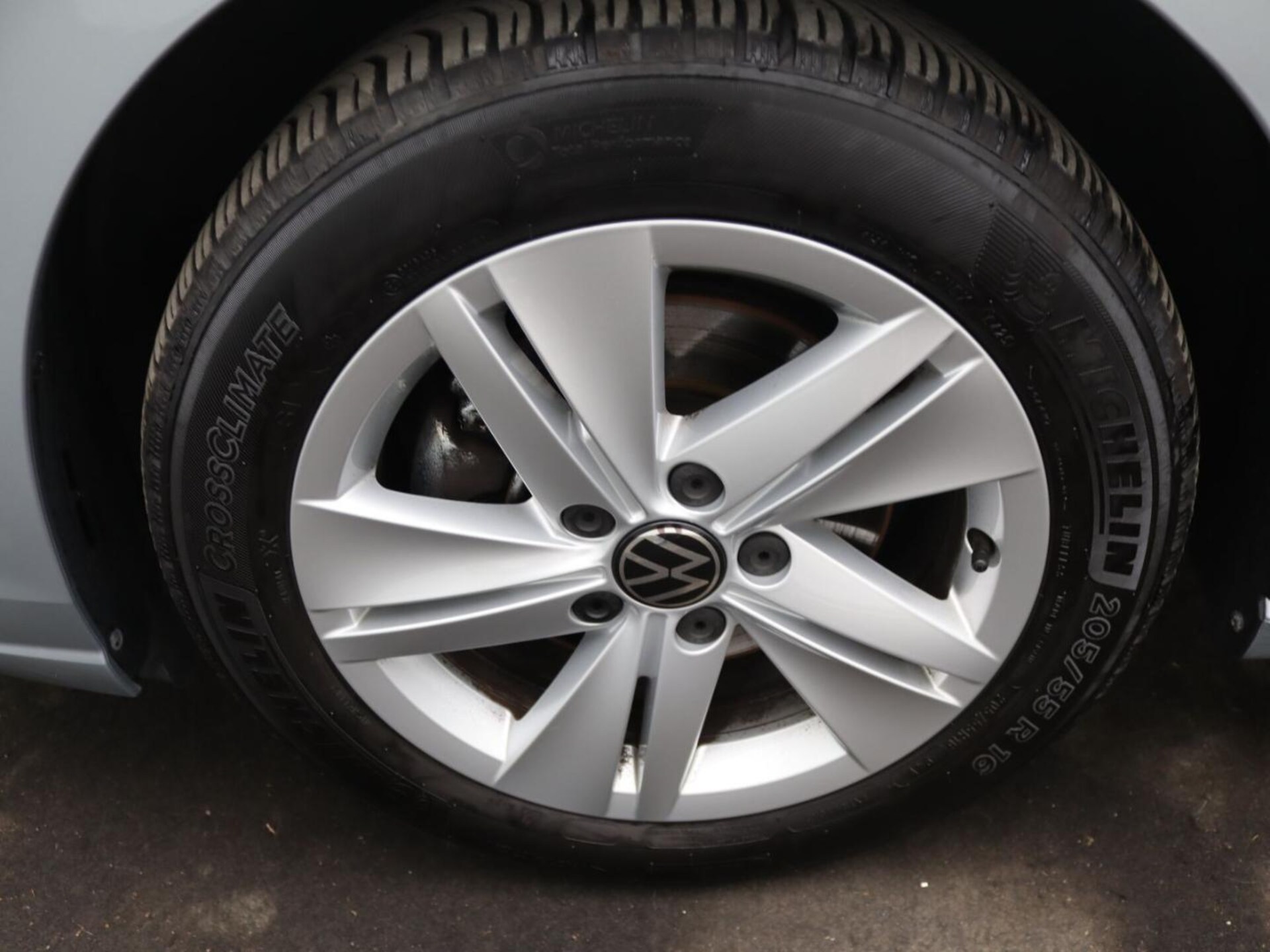 Volkswagen Golf Life