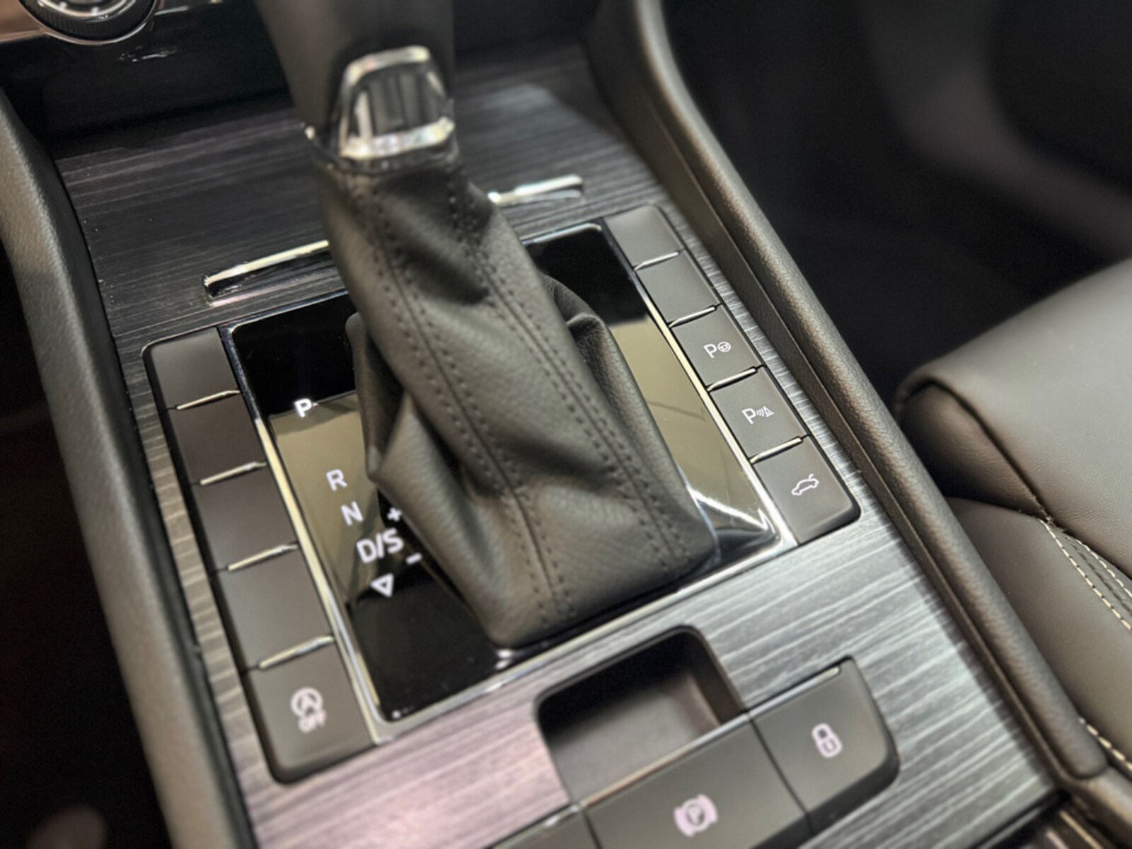 Škoda Superb Combi – Bild 17