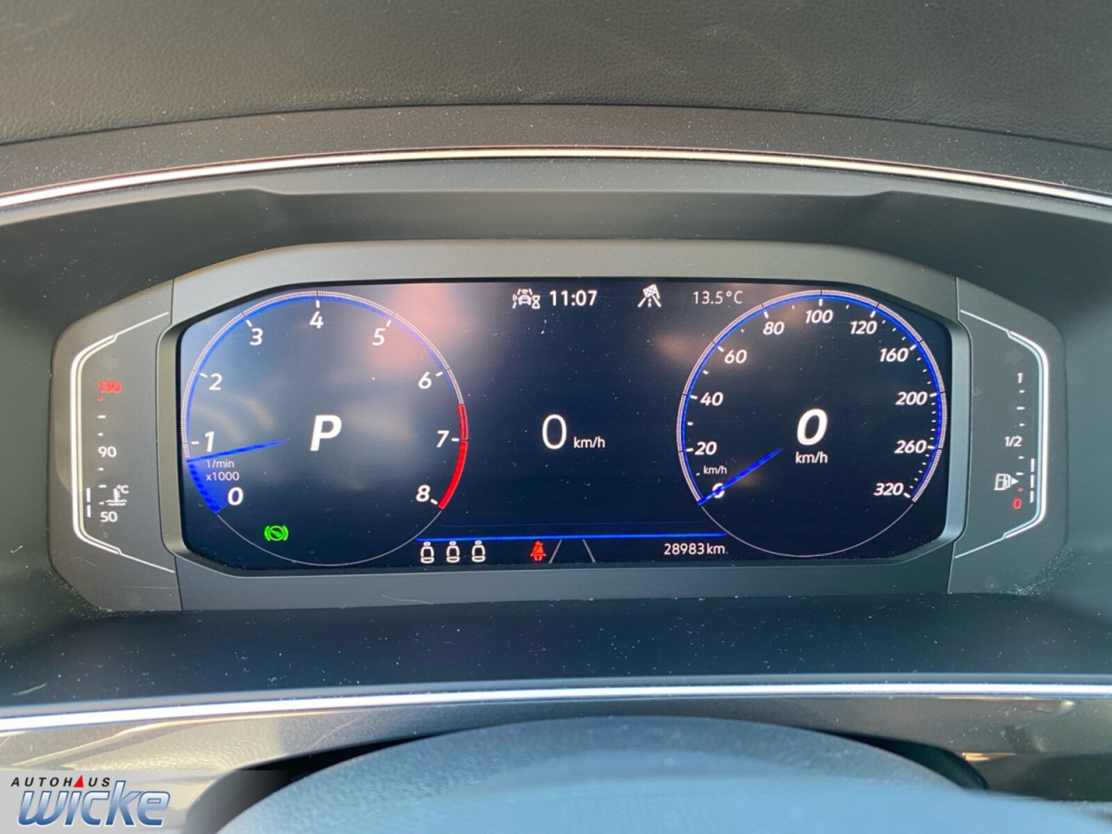 Volkswagen Tiguan – Bild 11