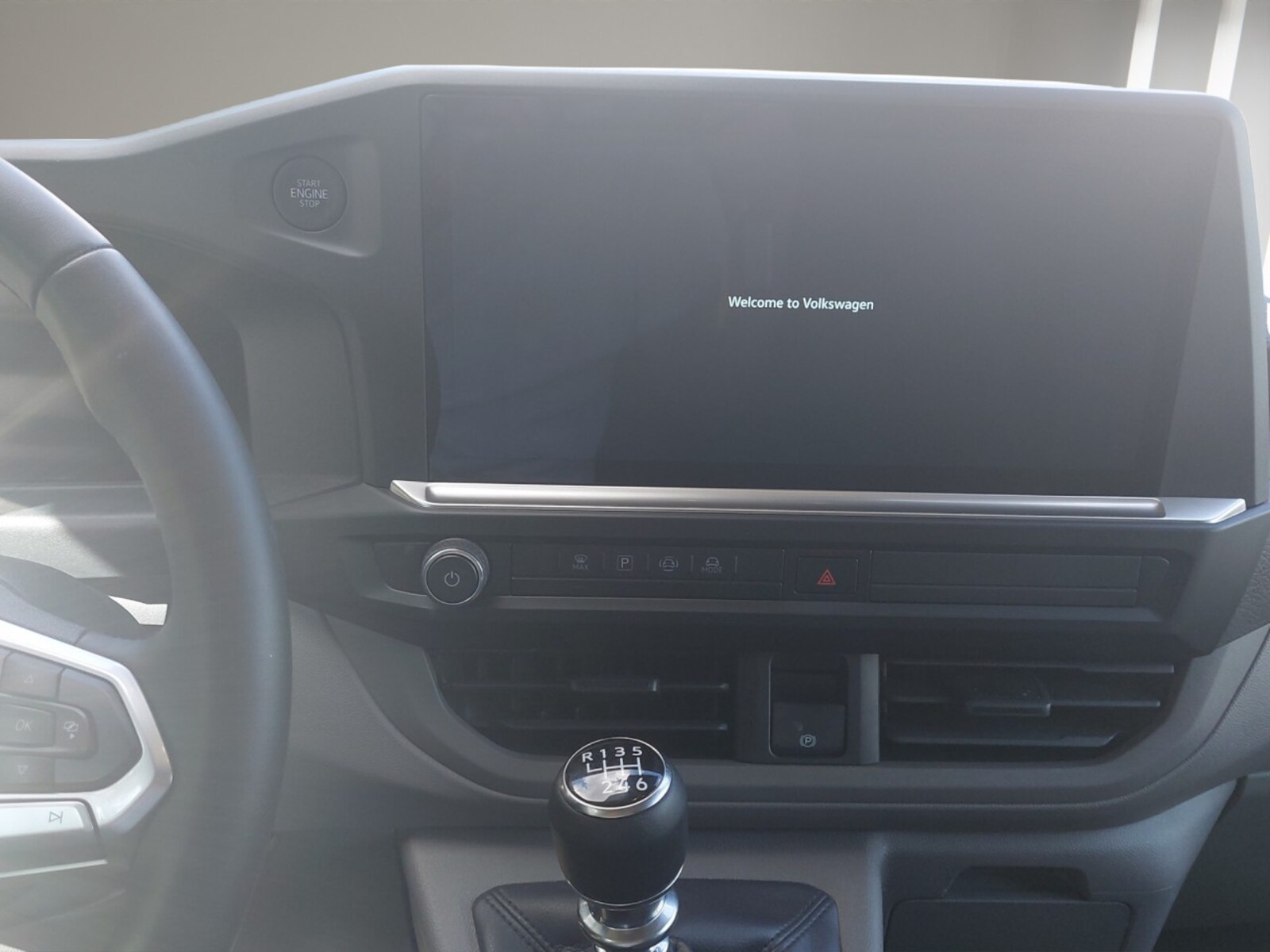 Volkswagen Transporter Kasten langer Radstand – Bild 15