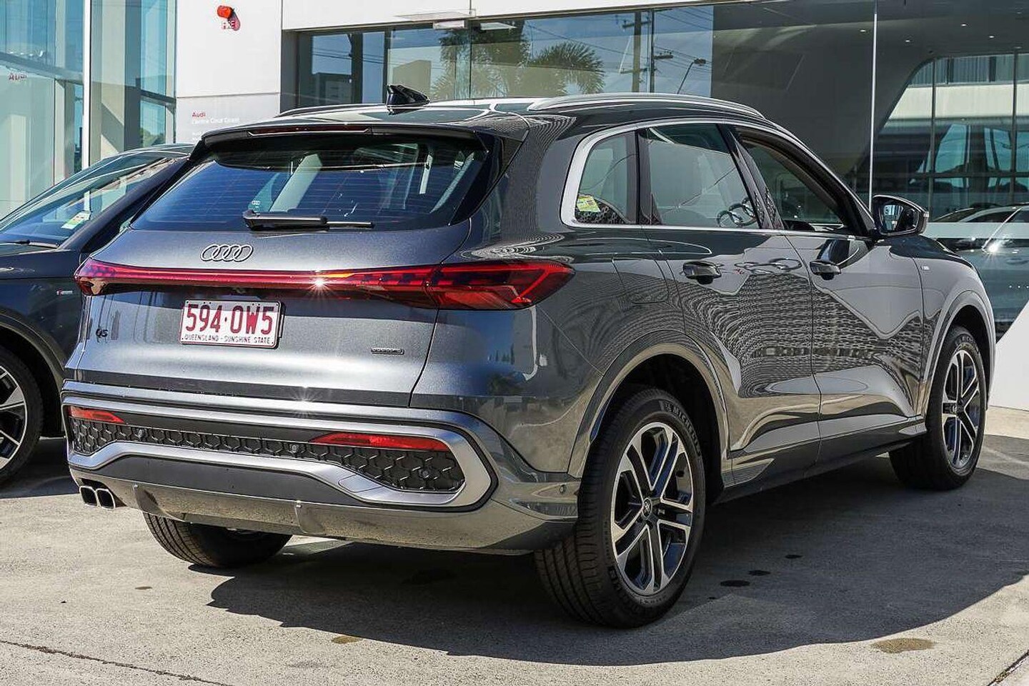Image about Audi Q5 SUV TDI quattro 150 kW