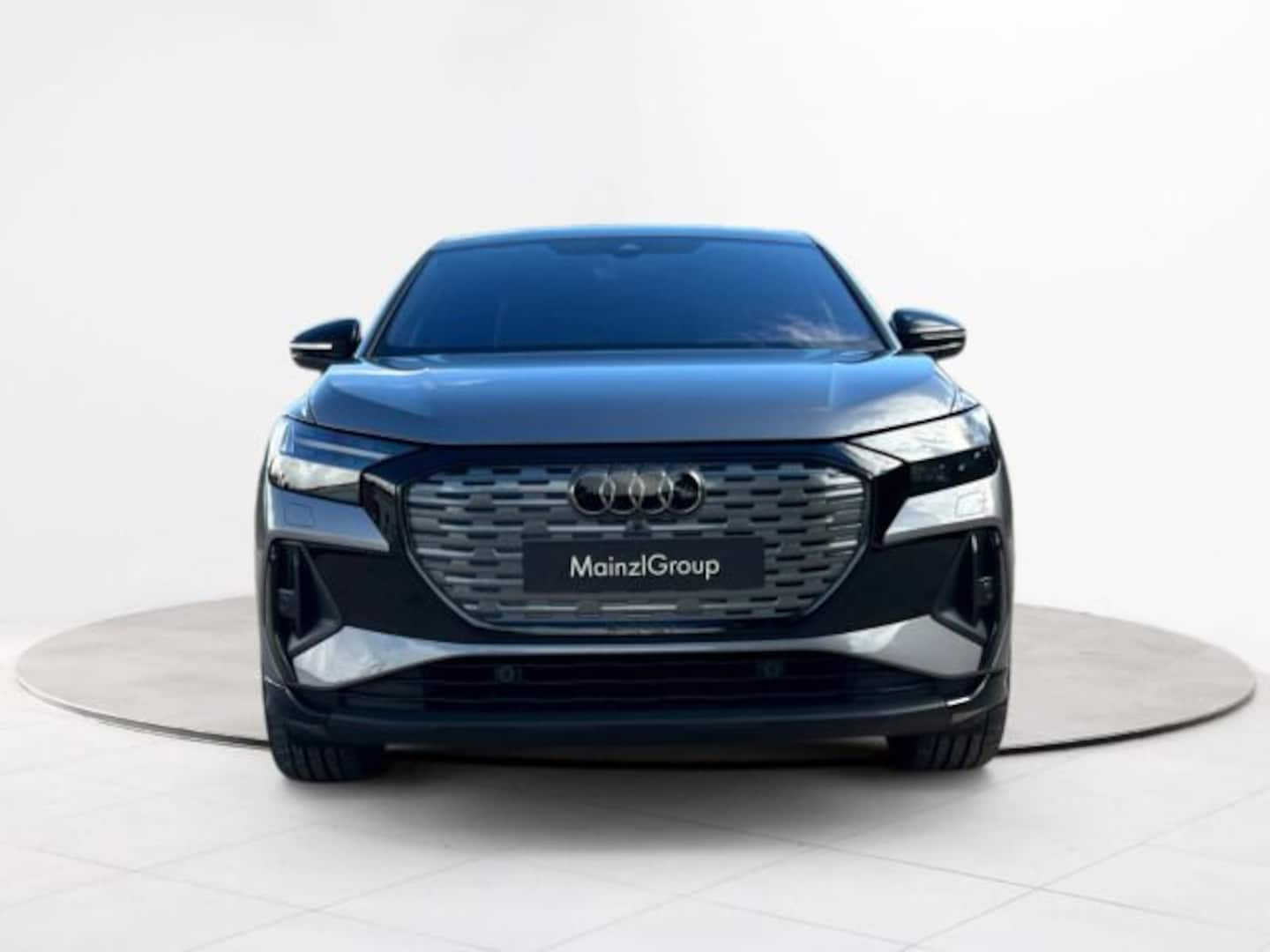 Bild über Audi Q4 Sportback e-tron 50 e-tron quattro - für weitere Informationen kontaktieren Sie den Audi Partner