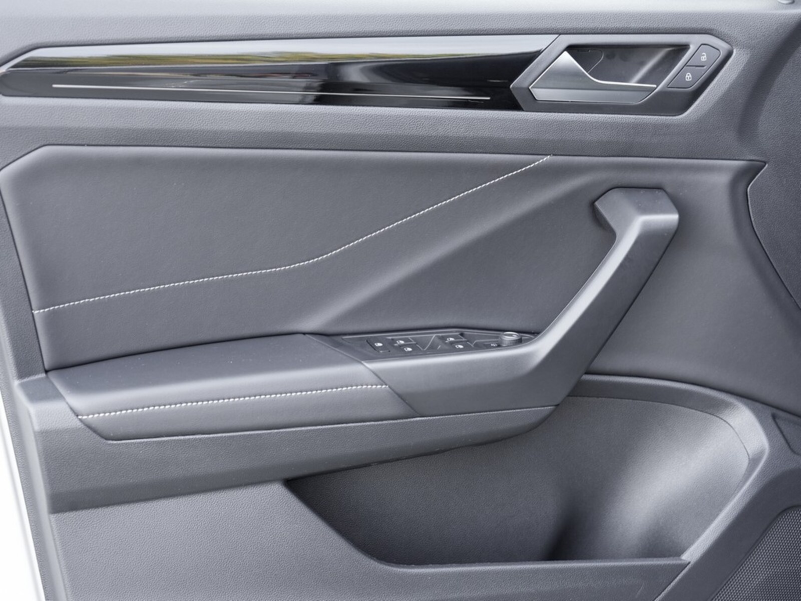 Volkswagen T-Roc – Bild 17