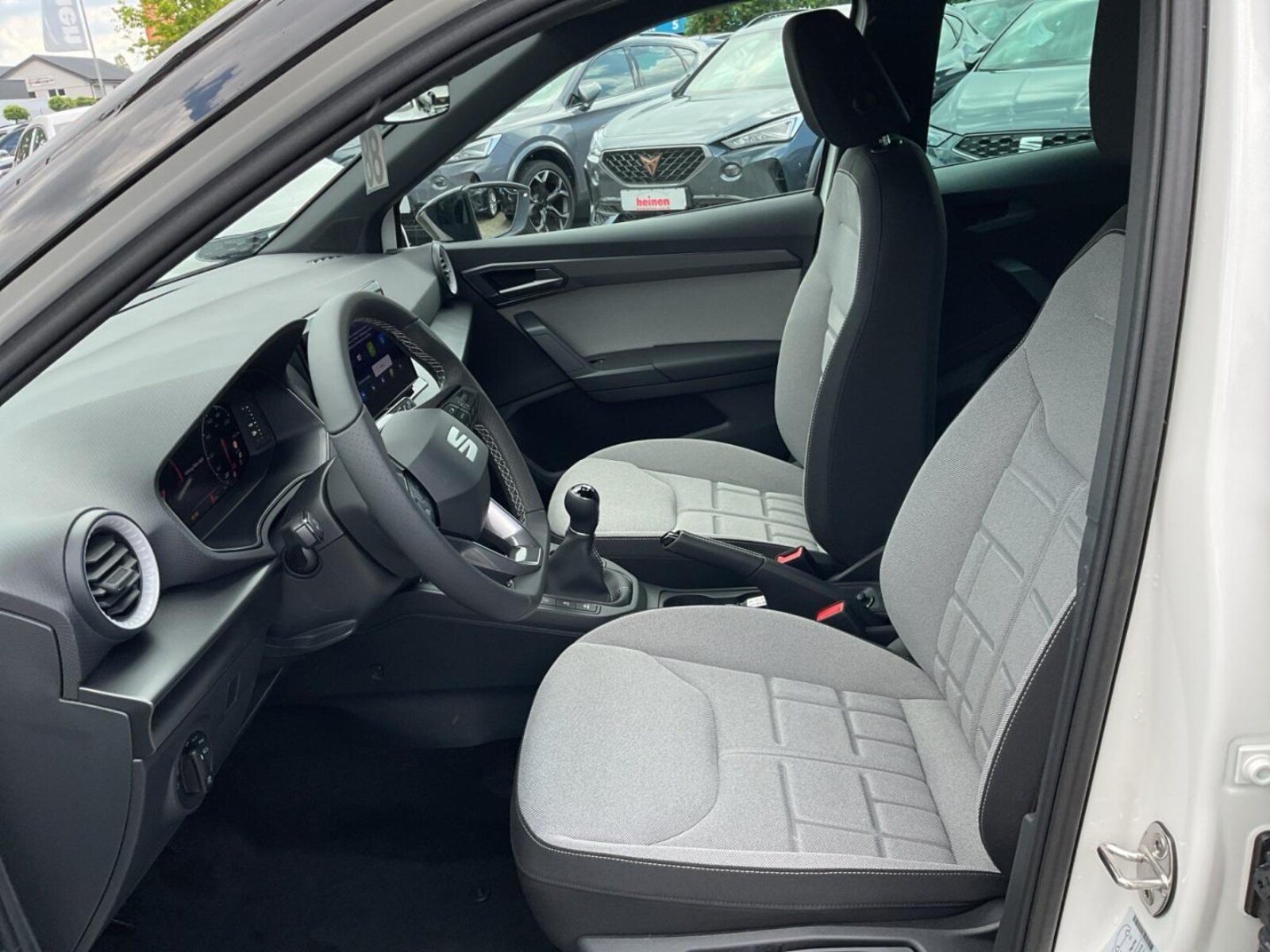 SEAT Arona – Bild 6