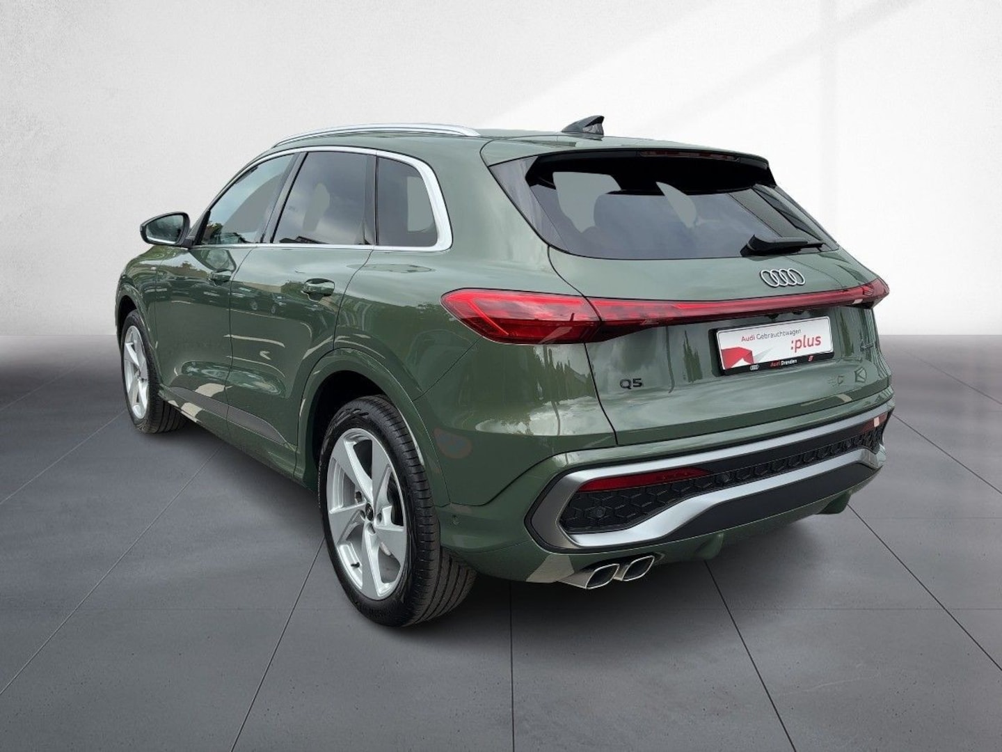Bild über Audi Q5 SUV TDI quattro 150 kW S tronic - für weitere Informationen kontaktieren Sie den Audi Partner