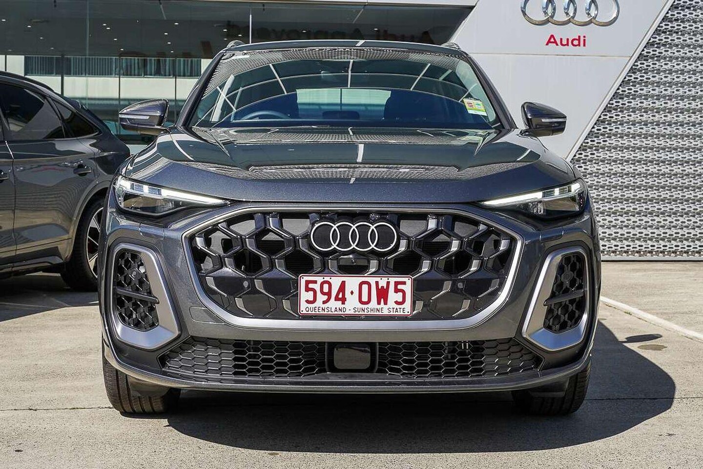 Image about Audi Q5 SUV TDI quattro 150 kW
