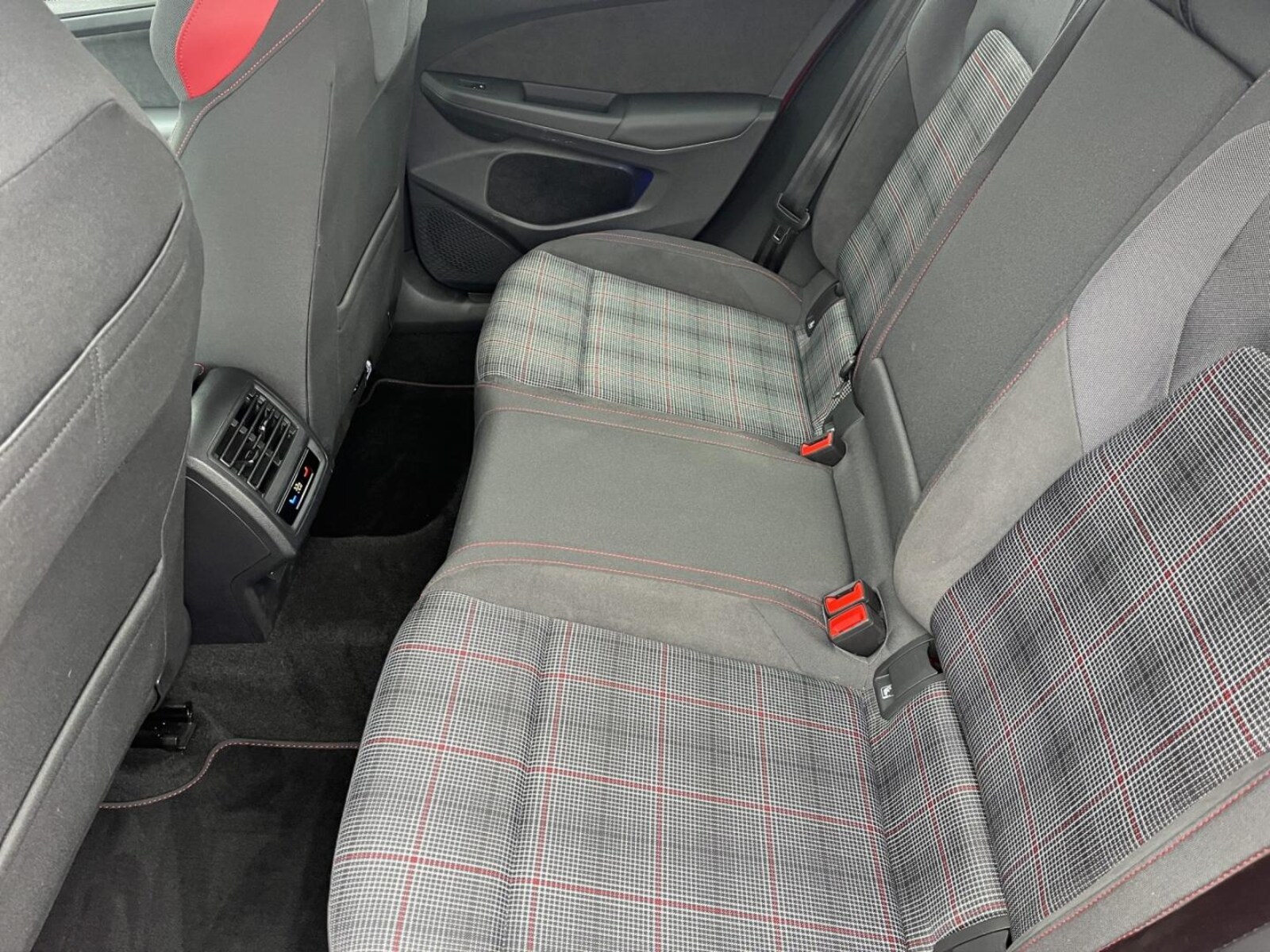 Volkswagen Golf – Bild 12