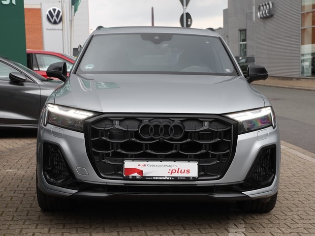 Image about Audi SQ7 SUV TFSI quattro tiptronic