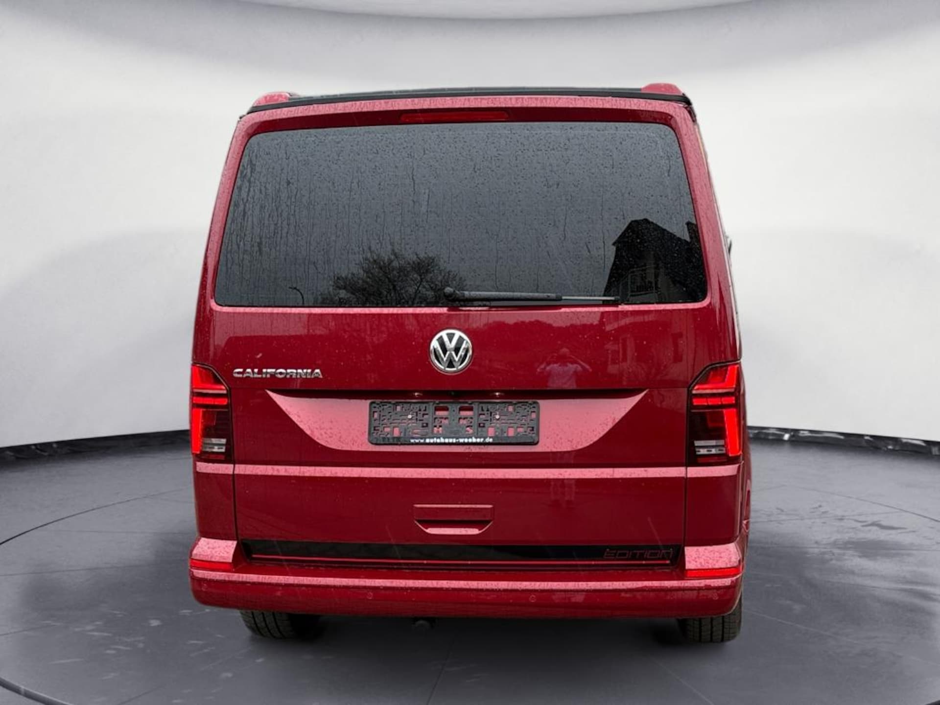Volkswagen T6.1 California Beach