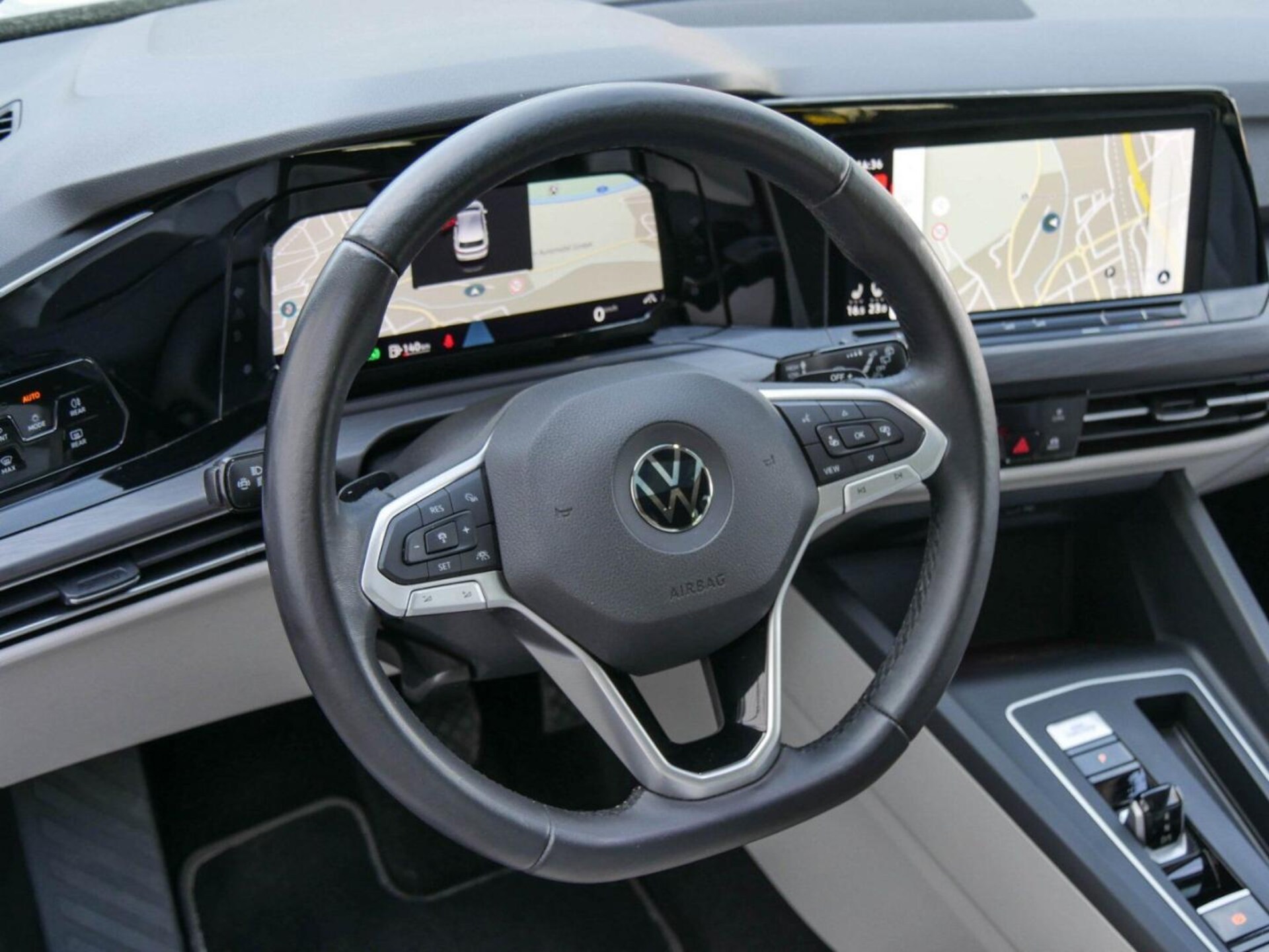 Volkswagen Golf Style